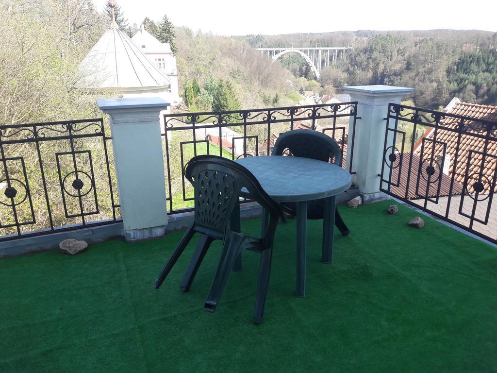 Villa Liduska S Kavarnou Bechyně Buitenkant foto