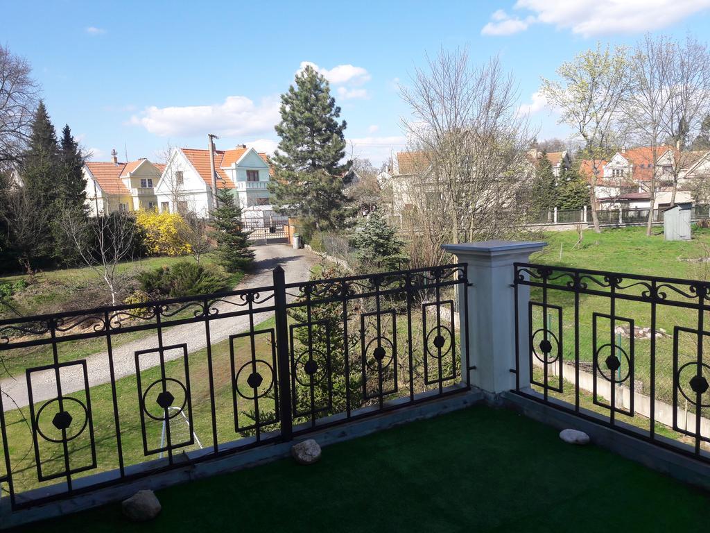 Villa Liduska S Kavarnou Bechyně Buitenkant foto