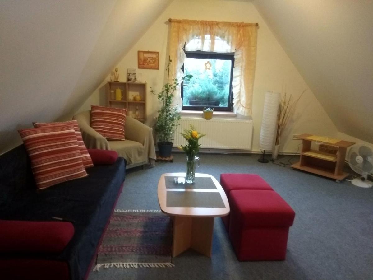 Villa Liduska S Kavarnou Bechyně Buitenkant foto